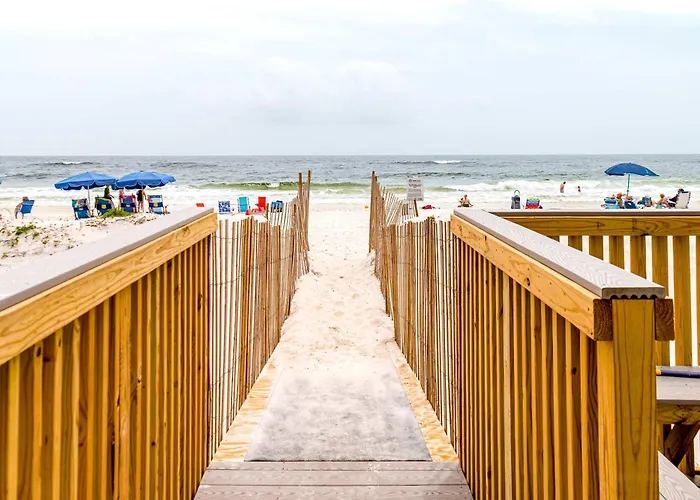 Sunny Beachfront W Free Wifi Furnished Balcony Shared Pool Holiday home Gulf Shores